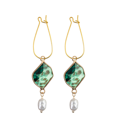 Temperamento coreano degli orecchini pendenti del pendente di S di Crystal Pearl Women dolce ' personale
