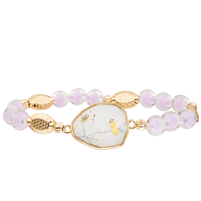 5 braccialetti fatti a mano delle perle di vetro di colori messi con oro hanno placcato il turchese irregolare