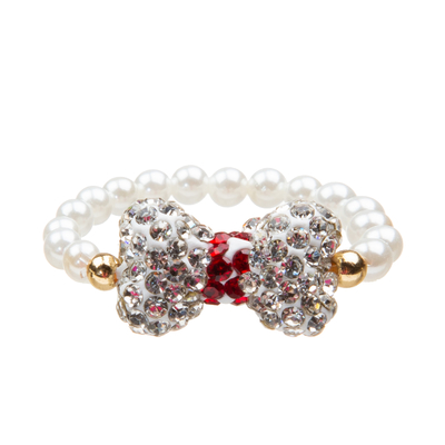 Insieme fatto a mano dei braccialetti delle perle della cravatta a farfalla adorabile