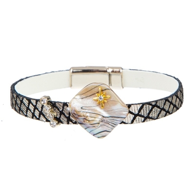 Il ODM non non borda il braccialetto di cuoio fatto a mano Diamond Shell Charm For Boho Girl