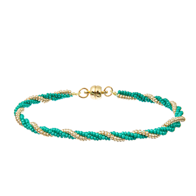 I multi insiemi in rilievo elastici dei braccialetti, seme d'argento verde borda i braccialetti