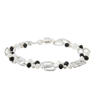 I braccialetti in rilievo dell'ematite 0.7mm mette l'oro in bianco e nero con argento