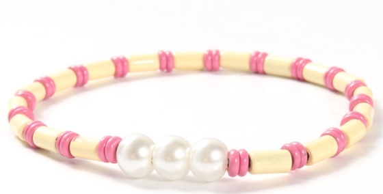 di misura adattabile strechy della Boemia di stile 18.5cm di 6mm Shell Pearl And Bead Bracelet