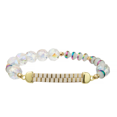 L'oro bianco ha striato i braccialetti di cuoio fatti a mano con chiaro Crystal And Rainbow Resin Beads